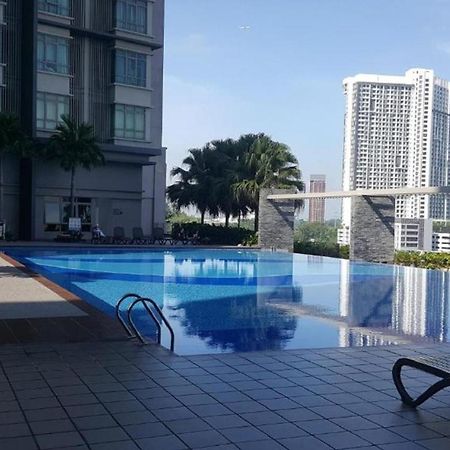 Shaftesbury Residences Cyberjaya Studio Suites Free Parking Buitenkant foto